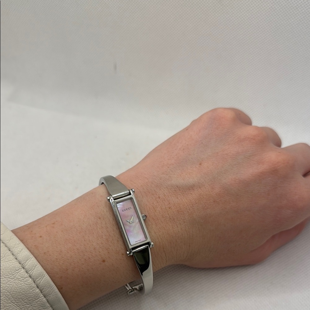 Gucci Silver Watch with Pink Dial